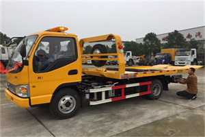 疏勒哪里有拖车服务