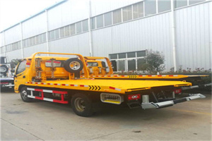 疏勒附近拖车救援搭电